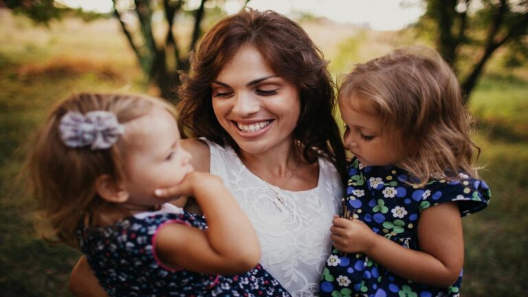 Дом площадью 412 квадратов как сцена жизни: загородная резиденция блогера Карины Палецких в Подмосковье