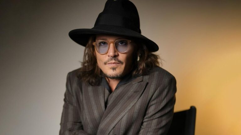 Квартира Джонни Деппа в Лос-Анджелесе с девятью спальнями за 11 миллионов долларов