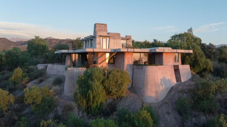 Брутализм как язык современного ландшафта: аргентинский дом Brutal Honesty в горах Анд
