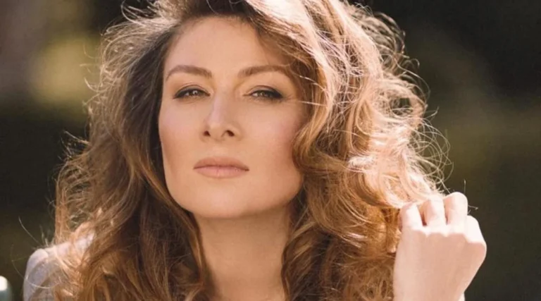 Вместо русской печи — камин: как выглядит дом Жанны Бадоевой в Италии