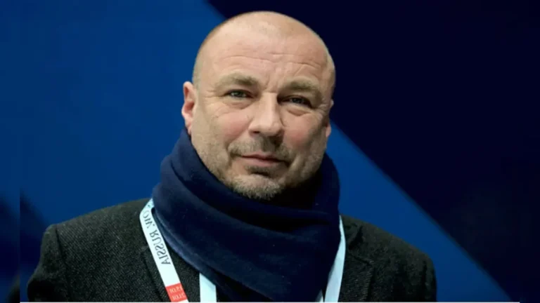 Апартаменты Александра Жулина: как живёт известный тренер после большого спорта