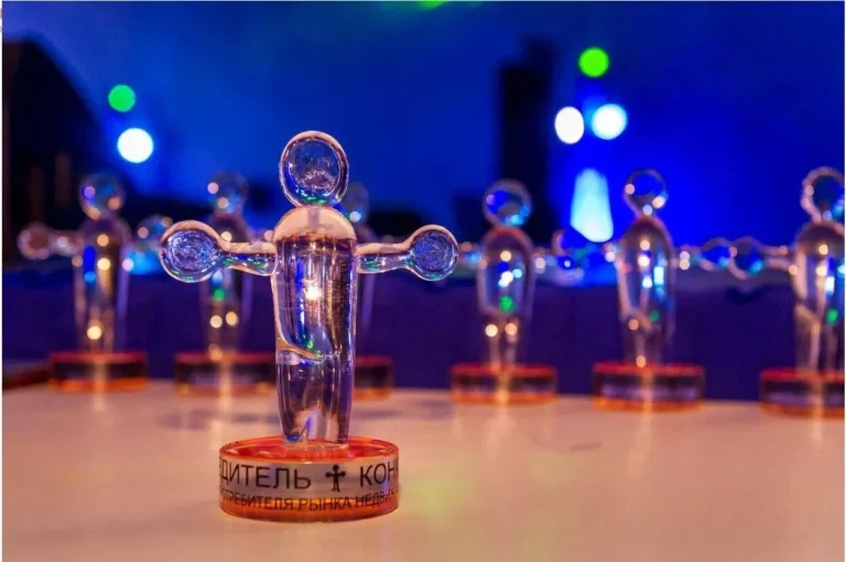 Поздравляем коллег из Setl Group с победой в одном из самых престижных конкурсов Питера – «Доверие потребителя»