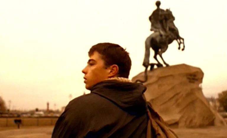 Где Алексей Балабанов снимал свои культовые фильмы: ТОП городов, которые стали героями кино