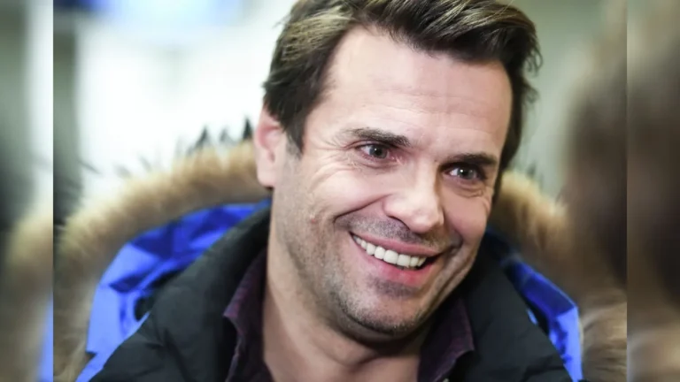 Московская квартира Сергея Астахова: где живет актер и как устроено его уютное пространство