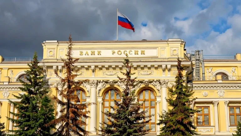 Банк России оштрафовал ПИК