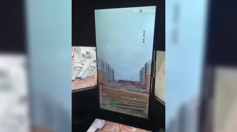 Барнаульские крановщики застройщика «Вотэтодом» уже два года используют дистанционное управление краном (как и «Галс-Девелопмент»)