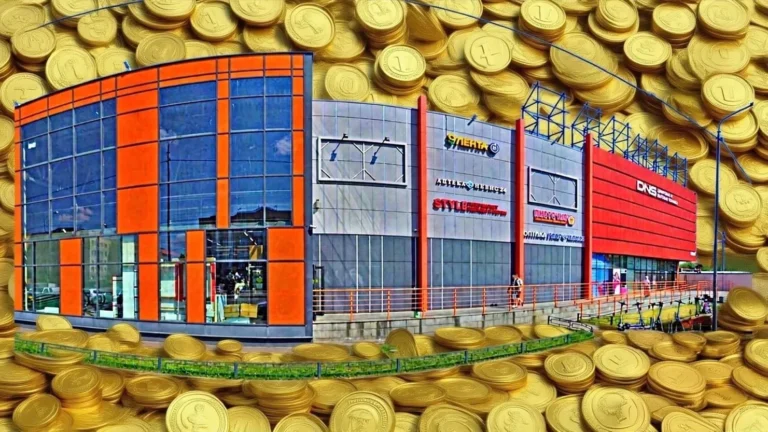 ТЦ на Колпинском шоссе в Петербурге продается через рилсы за 1,6 млрд рублей: хайп или новая реальность рынка коммерческой недвижимости? 