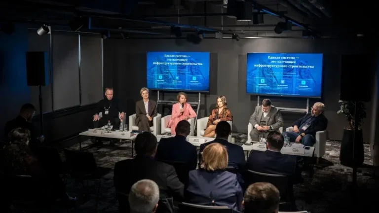 Директор портала Всеостройке.рф Светлана Опрышко рассказала о настоящем и будущем ИИ в стройке