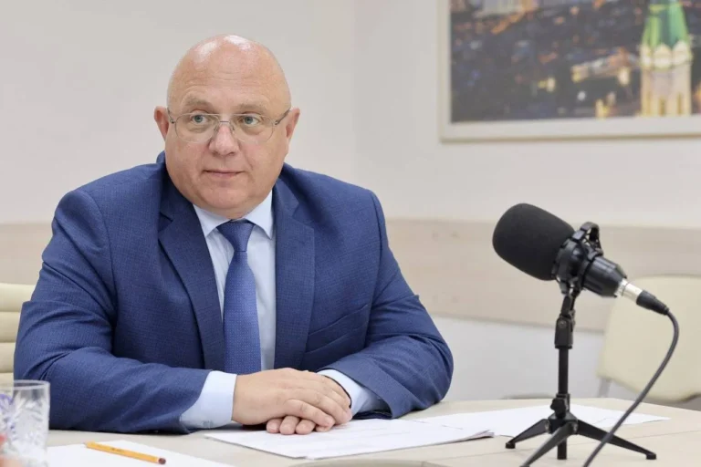 Министра тарифной политики Красноярского края Александра Ананьева задержали по делу о получении взятки