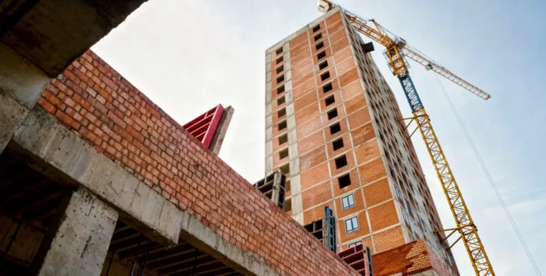 Уральские застройщики считают, что «Россети Урал» необоснованно завышают стоимость подключения домов к электросетям