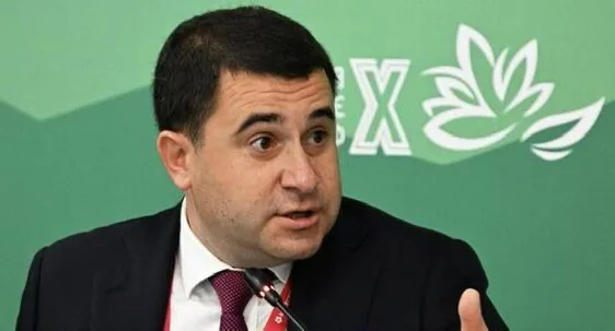 Минстрой РФ будет крайне внимательно и жестко реагировать на региональные власти, муниципалитеты и застройщиков, которые не услышат требования ведомства