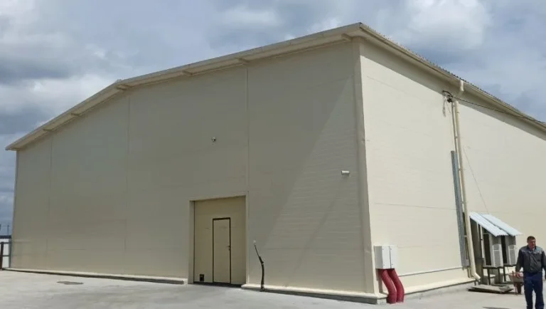 Минстрой России о разрешении на строительство для строений вспомогательного использования 