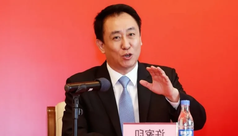 Глава самого закредитованного застройщика мира China Evergrande Хёй Каянь признал обвинения в мошенничестве