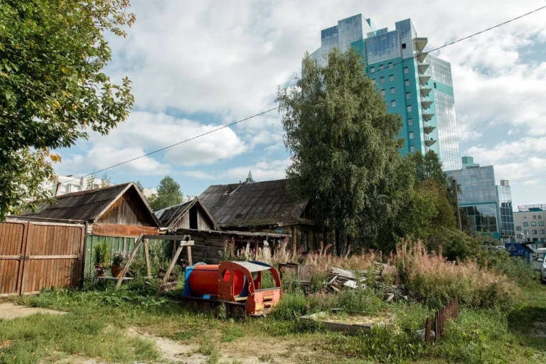 «Сибпромстрой» отказался от реализации двух проектов КРТ в Сургуте из-за рыночной конъюнктуры