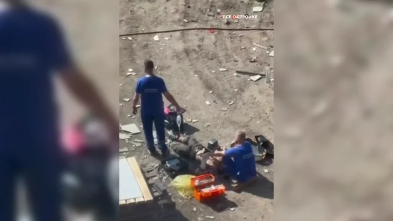 Во Владивостоке двое рабочих сорвались со строительной люльки в ЖК «Нефрит» от СЗ НК ТРАСТ