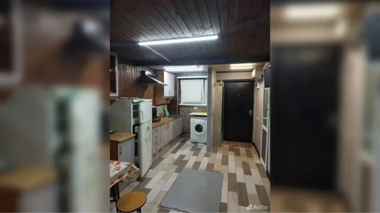 Переоборудованные под квартиры гаражи начали сдавать туристам на курортах России