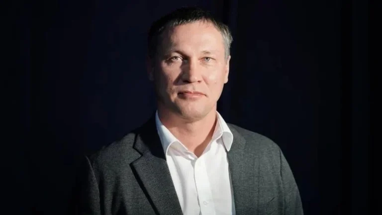 Олег Саитов: сколько заработал олимпийский чемпион и какой недвижимостью владеет кандидат в Госдуму