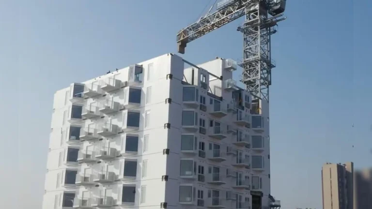 В Китае построили 26-этажный дом всего за 5 дней — и это высотка, которую можно разобрать и перевезти 