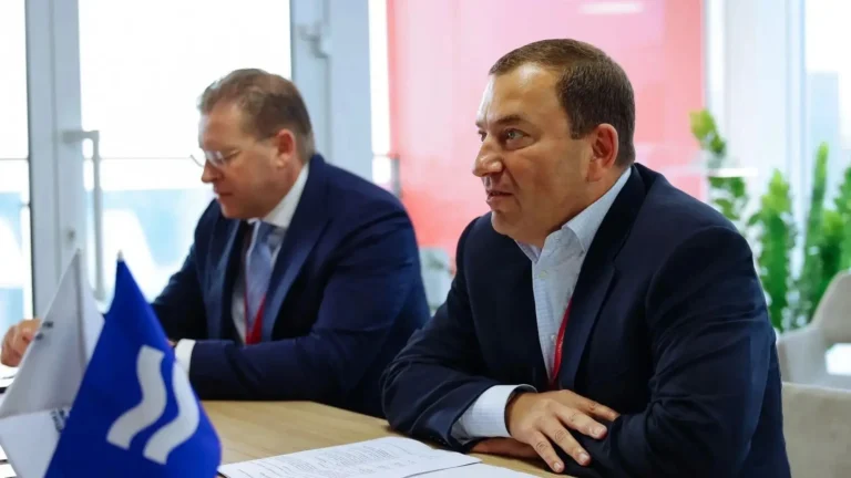 ФСК Регион и делегация Правительства Амурской области обсудили перспективы сотрудничества