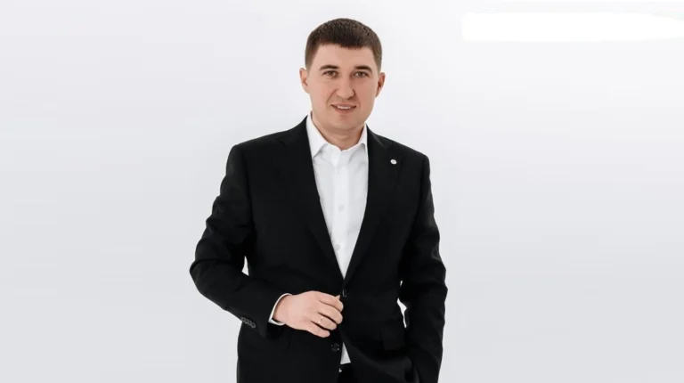 Начинал со стройматериалов, а теперь строит кварталы в нескольких регионах: история Павла Галкина