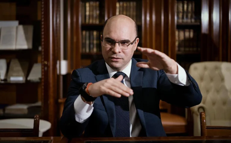 Зампред Банка России Алексей Заботкин заявил, что пространство для дальнейшего снижения ставки будет оставаться ограниченным
