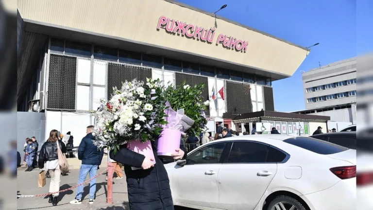 Рижский рынок и универмаг «Крестовский» выставят на торги: что планируют на проспекте Мира