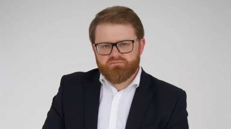 Кто такой Георгий Лабинцев: от карьерной лестницы DOGMA до собственного СЗ «ДЕЛО» 