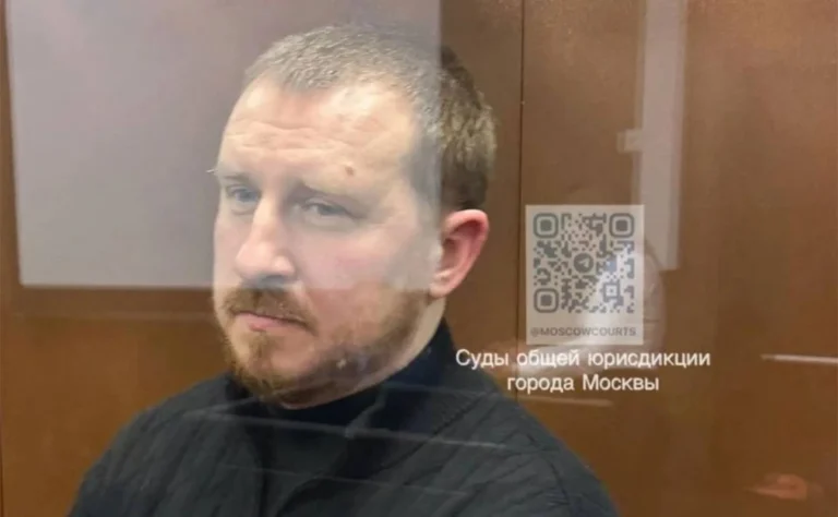 15 лет колонии строгого режима получил бывший мэр Сочи Алексей Копайгородский по делу о взятках на сумму свыше 300 млн рублей, растрате преступных доходов