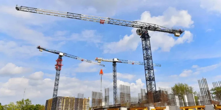Москва сняла избыточные ограничения на строительство в зонах затопления и подтопления