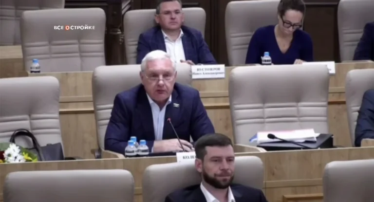 «Нам жилье в таком количестве не нужно, у нас дорог не хватит»