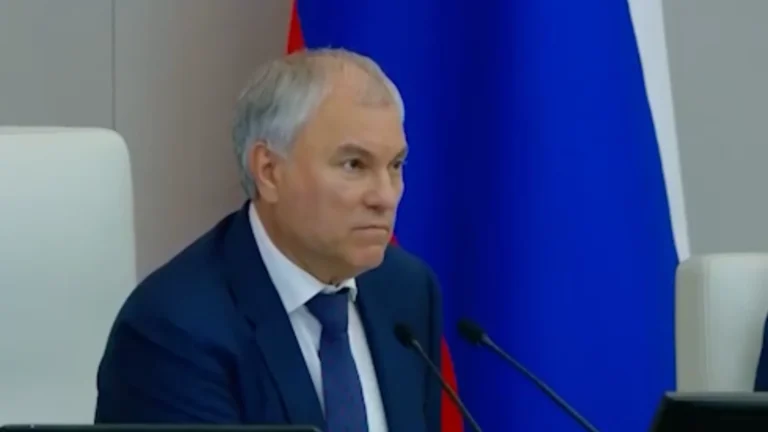 Председатель Госдумы Вячеслав Володин потребовал разобраться с повышением тарифов ЖКХ в регионах России