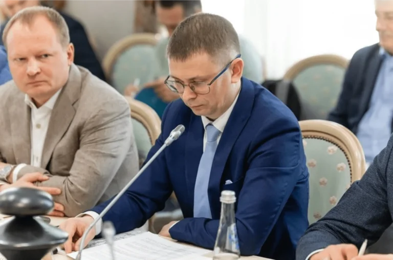 Евгений Высоцкий, «СМ Про»: в структуре стоимости метра строительно-монтажные работы занимают только 46%, остальное – реклама, обслуживание кредитов, подключение к сетям и прочие расходы
