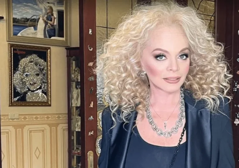 Пять комнат с колоннами: какую недвижимость потеряла Лариса Долина, и что у нее осталось
