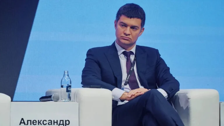 Руководитель «Страна Девелопмент» Александр Гайдуков в рамках Пленарного заседания форума «Движение» высказал предложение