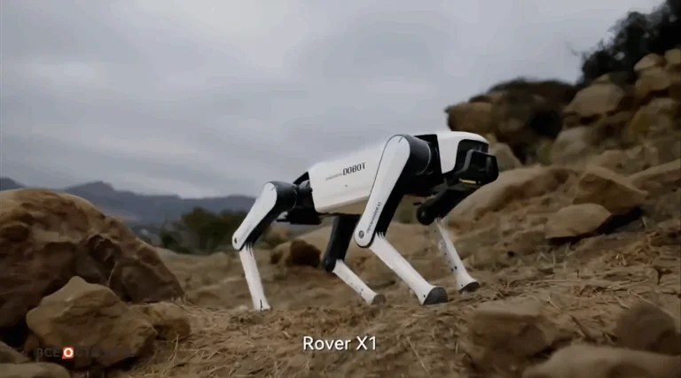 Yuejiang Robotics представила Rover X1— первого домашнего киберпса за $1000