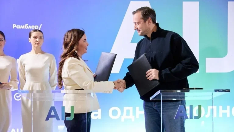 На международной конференции AI Journey Сбер и ЭНКО договорились о внедрении системы AI-агентов