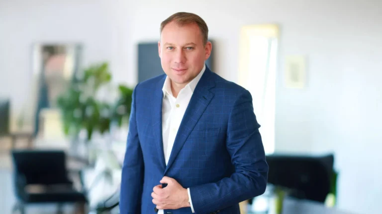 Николай Казанский: «Чтобы работать в недвижимости, нужно любить людей и быть оптимистом»