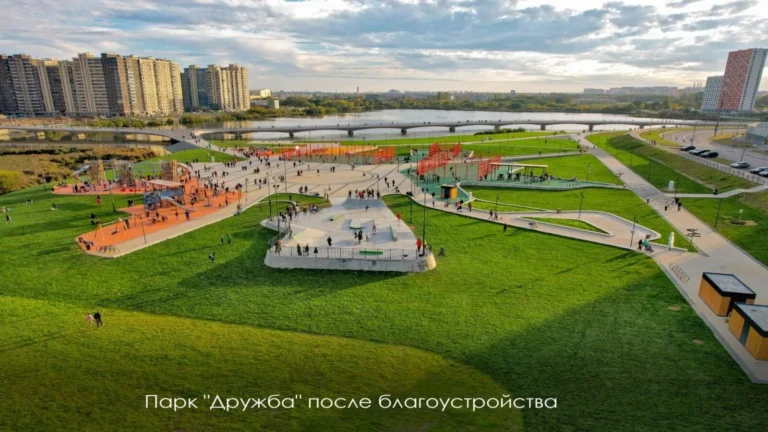 Новый пешеходный мост через Черное озеро: шаг к комфортной городской среде Москвы и Подмосковья