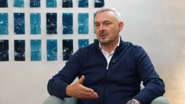 Всеволод Глазунов, директор по маркетингу LEGENDA: «Бывают легендарные провалы и легендарные успехи, ничего легендарно среднего не бывает»