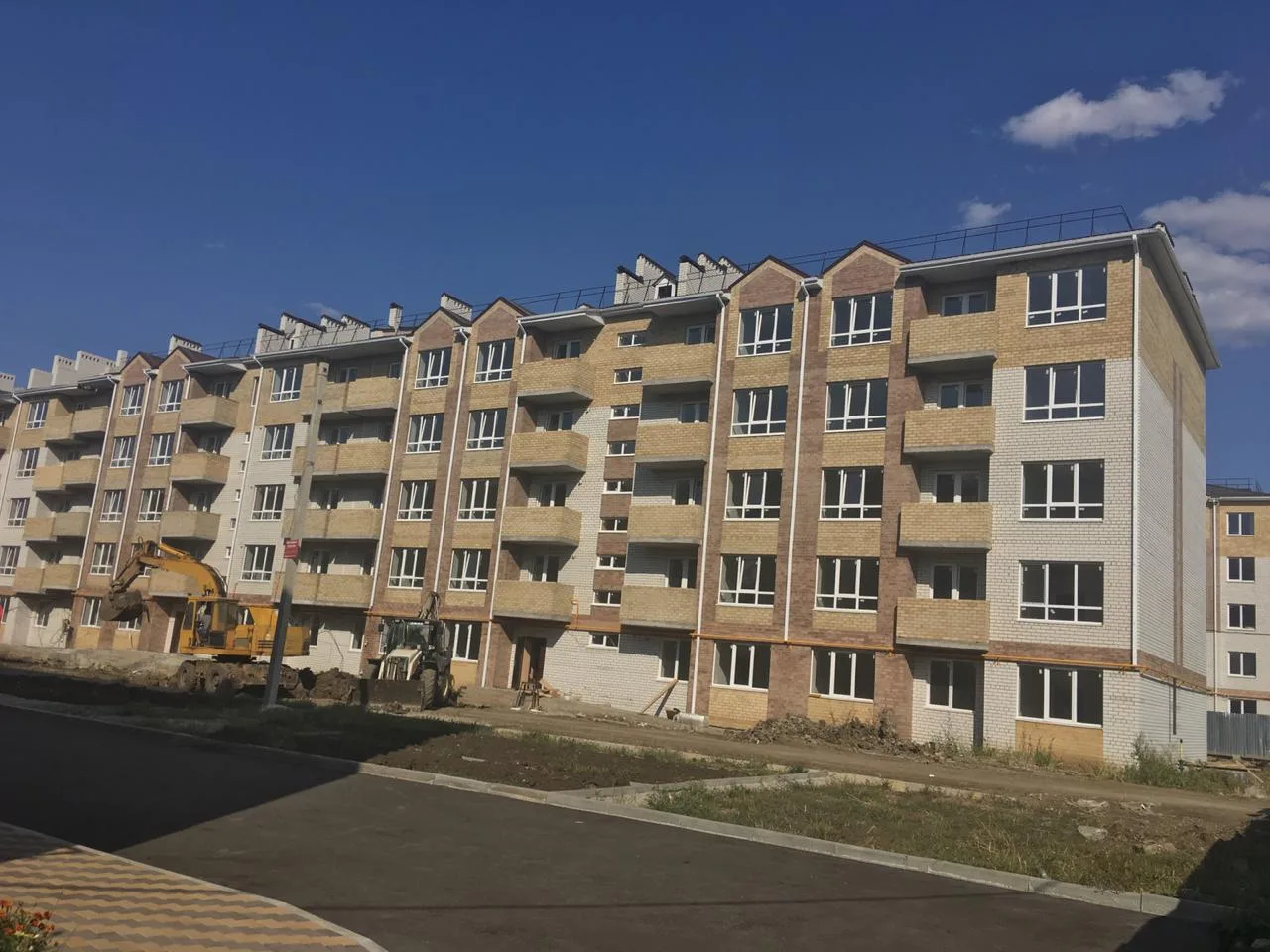 ЖК «Многоквартирный жилой дом по ул Калинина в 101 микрорайоне в г Невинномысске» (Невинномысск)