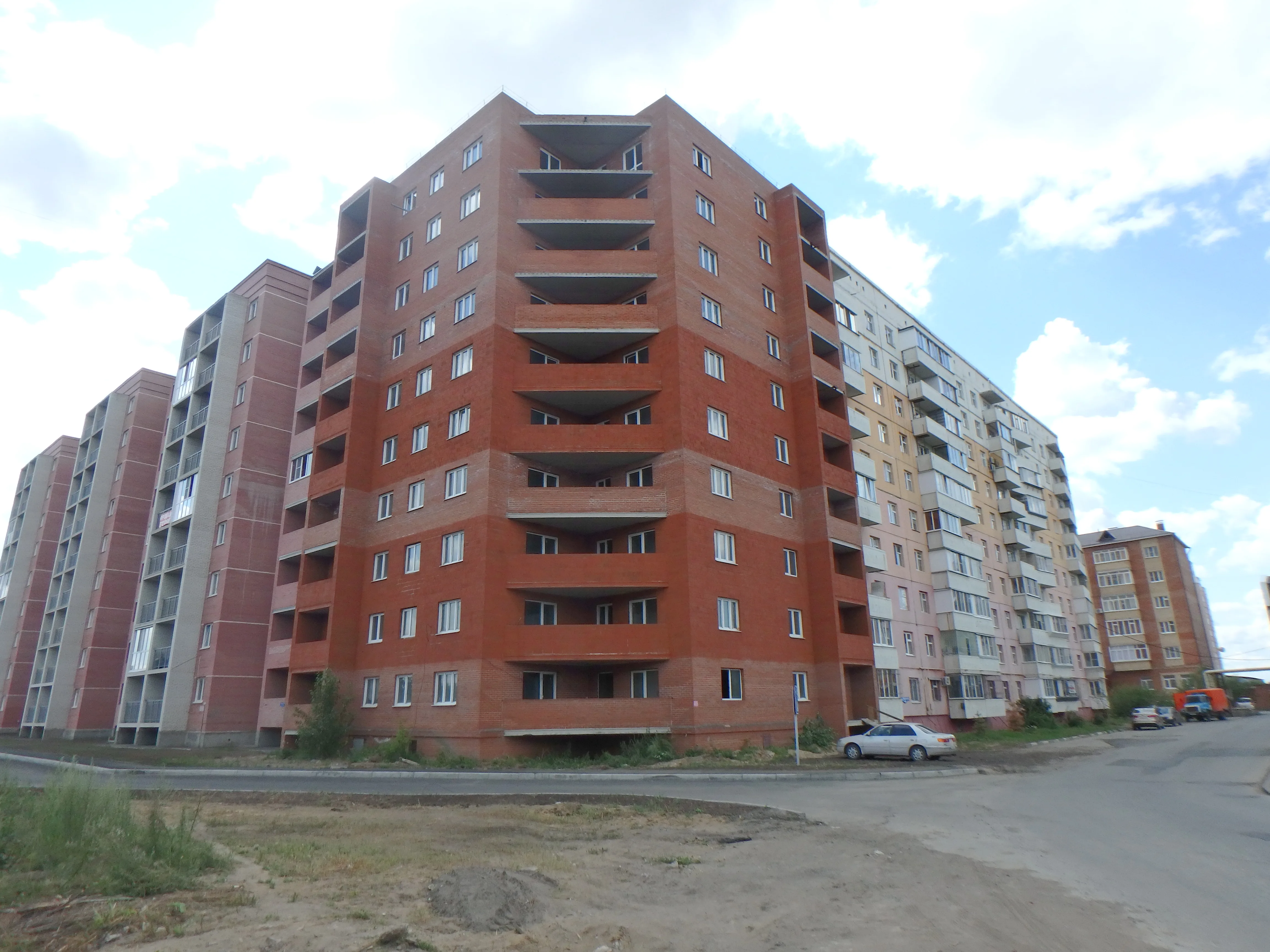 ЖК по адресу г. Омск, пр-кт Менделеева, д. 44, корпус 5