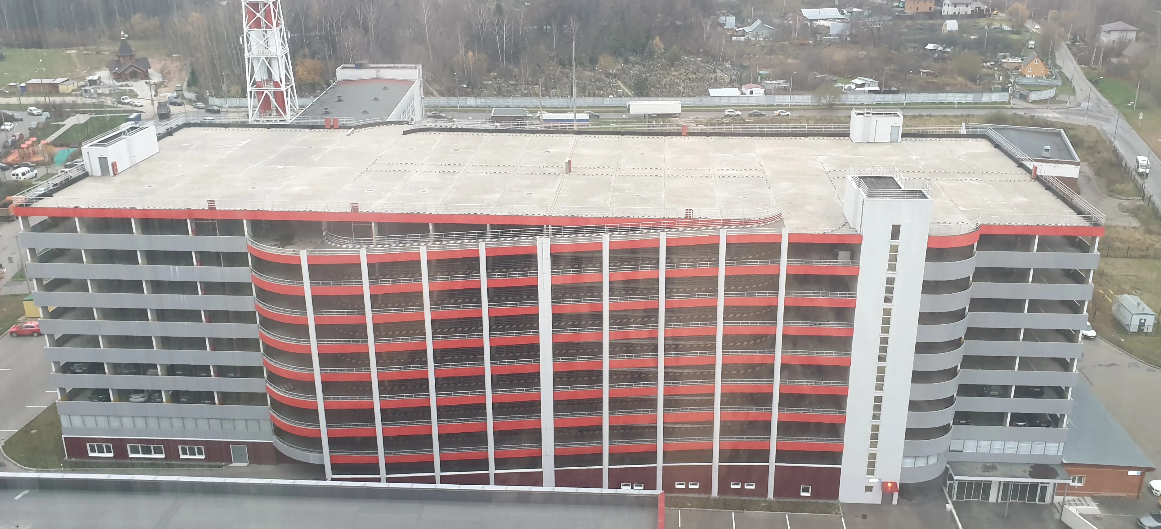 ЖК по адресу г. Московский, ул Радужная, д. 31