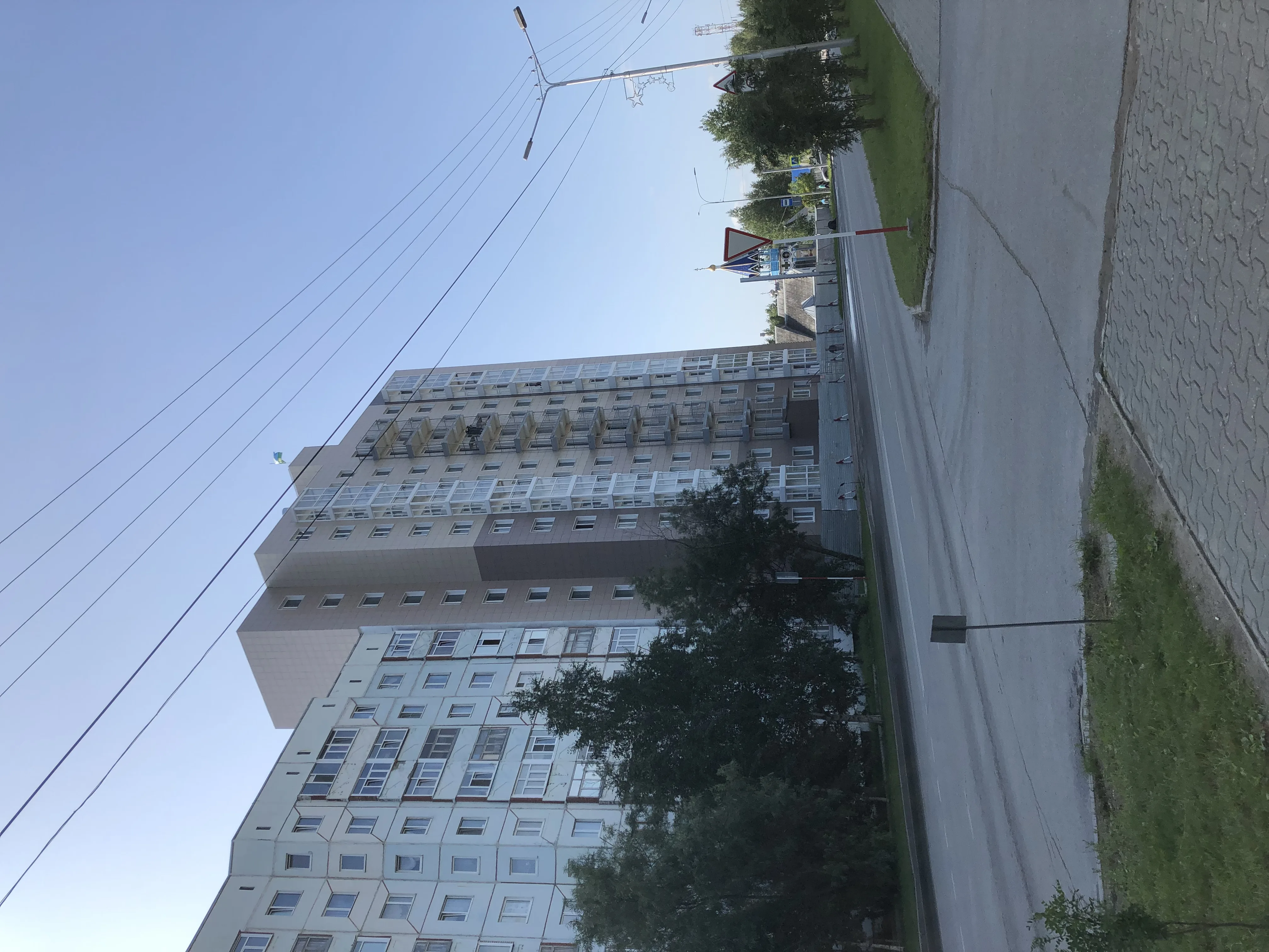ЖК по адресу г. Мегион, 8 микрорайон Нефтяников, д. 13