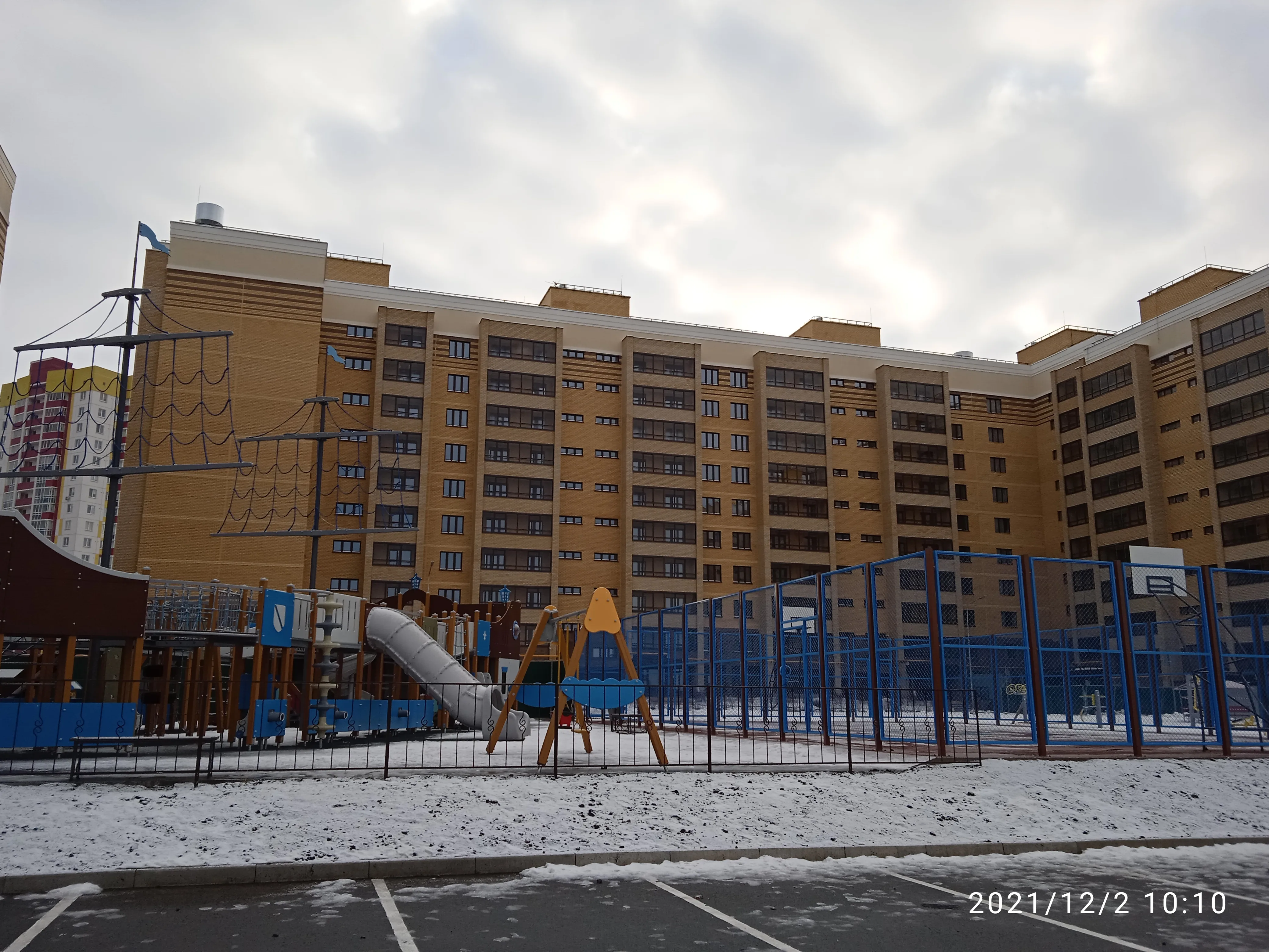 ЖК по адресу г. Набережные Челны, На пересечении проспекта В.Фоменко и ул. В.Гостева, блок-секция 10(141)-13- 1 шт. 10(141)-18- 1 шт. 10 (141)-16 -1 шт